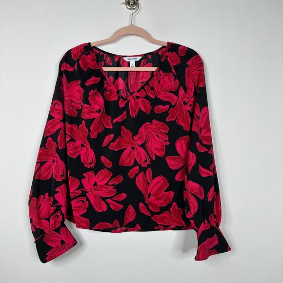 2/$30 NWT Nine West Blouson V-Neck Blouse Breezy Floral Red XS #A0515 TRB3 - Picture 3 of 8